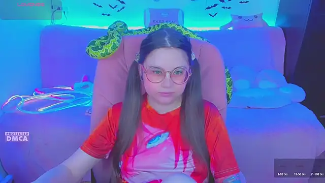 Chat soba uživo modela Lolisuccub