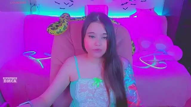 Lolisuccub লাইভ চ্যাট রুম