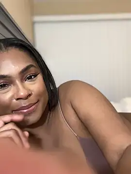CandyLuxxxx – live chatrum