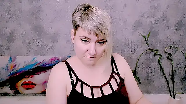 Онлайн чат Djullia