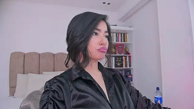 CelesteBreedlove Adlı Modelin Canlı Sohbet Odası