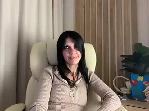 InjaAtHome – Kamerová šou