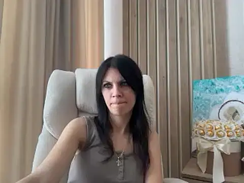 InjaAtHome – live chatrum