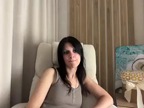 InjaAtHome's Live Chat Room