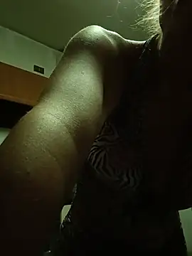 Annarella_Pika Cameră chat live