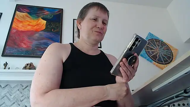 חדר צ'אט בשידור חי של AuroraWillows