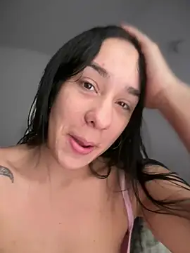 __IRIS__ Live chatroom
