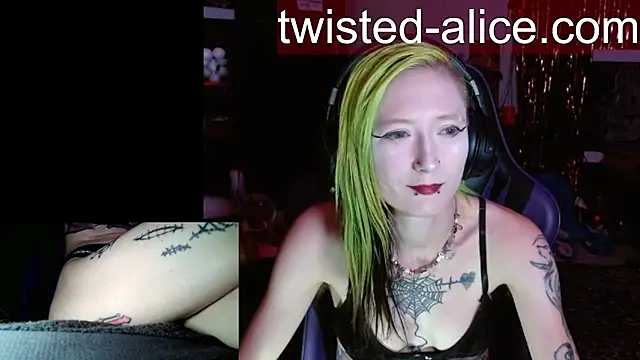 Twisted_Alice чат на живо