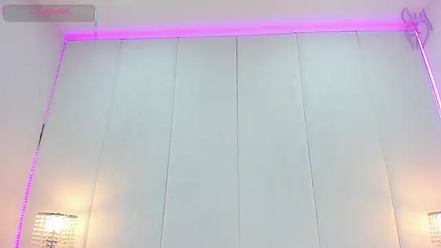 Chat ao vivo de Evaa_Martinez