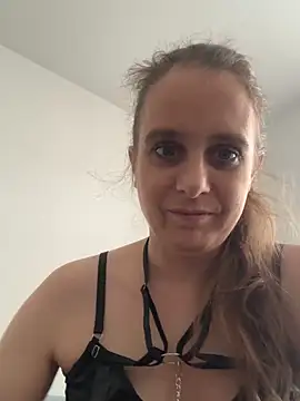 Chantalee Live chatroom