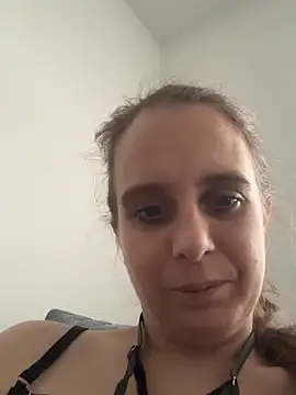Chantalee 现场聊天室