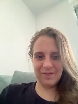 Chantalee Live Chatraum