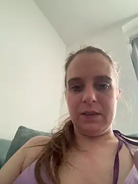 Chantalee Live chatroom