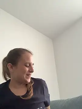 Chantalee Live Chatraum