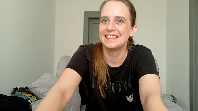 Chantalee Cameră chat live