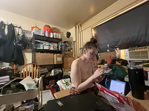 Snowbunnycake_131 Live Chatraum