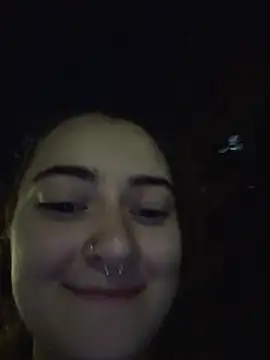 Онлайн чат Snowbunnycake_131