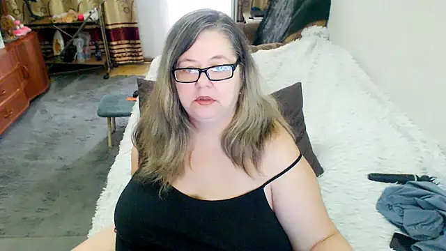 sex2 Adlı Modelin Canlı Sohbet Odası