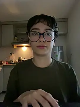 Sala de chat ao vivo de _Lunnaa_