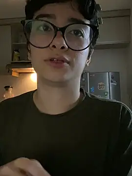 _Lunnaa_ Cameră chat live
