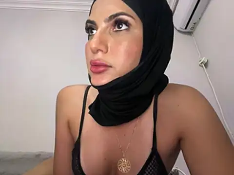 عرض كام GumusGuray