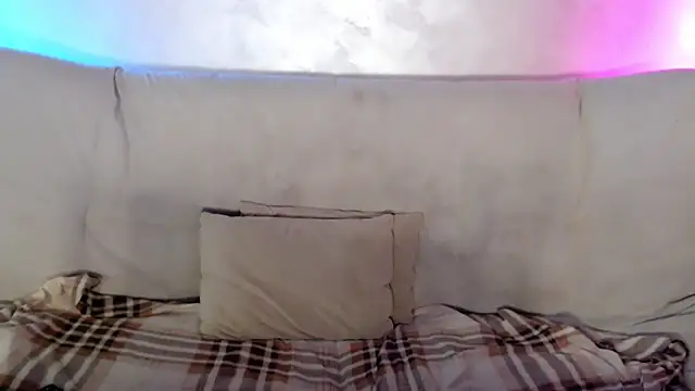 Sala de chat ao vivo de -Yummybabes-