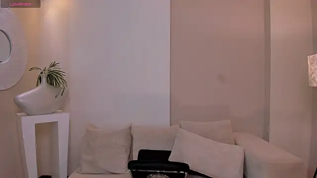 MollyJones_ чат на живо