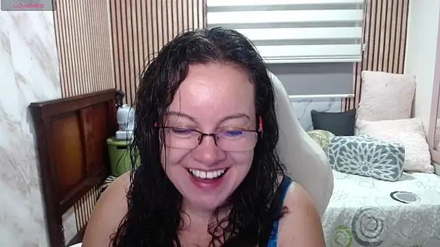 Sala de chat en directo de Sonialorens_
