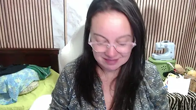 Sonialorens_ Show Webcam