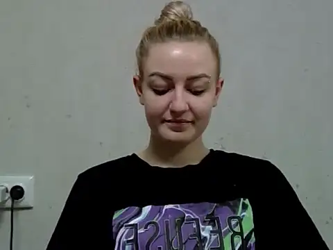 KelGrov2 Cameră chat live