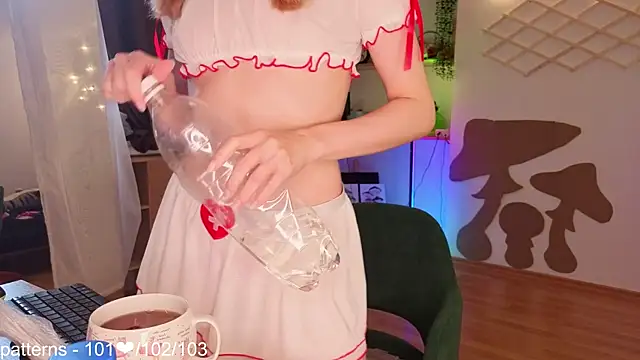 berrry_girl Adlı Modelin Canlı Sohbet Odası
