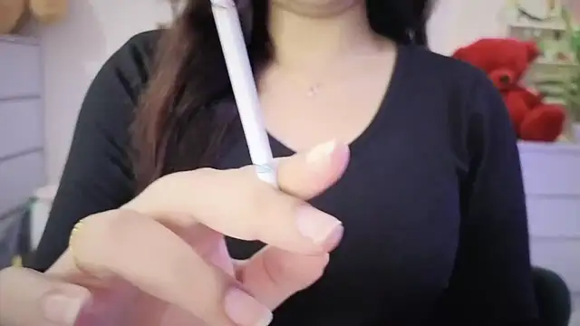Sizzling__ZAARA Live Chatraum