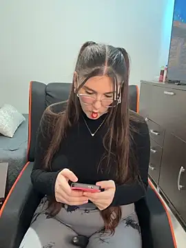 xxbbtaa Adlı Modelin Canlı Sohbet Odası
