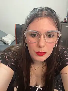 xxbbtaa Adlı Modelin Canlı Sohbet Odası