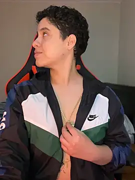 חדר צ'אט בשידור חי של HUMANXTHING