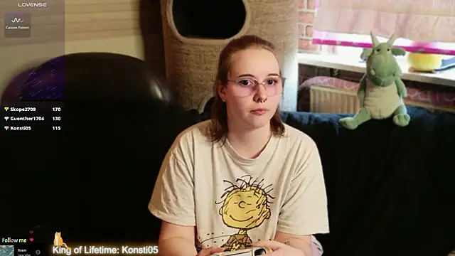 Živá chatovací místnost GamerGirl_Eve