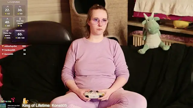 Chat soba uživo modela GamerGirl_Eve
