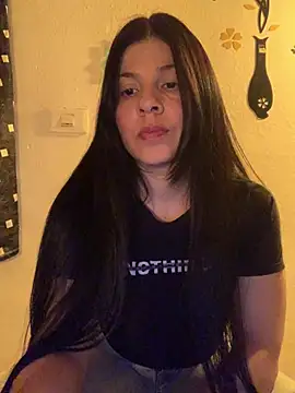 Sala de chat ao vivo de Estefani_32
