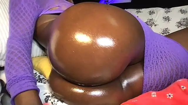 choco_petite's Live Chat Room