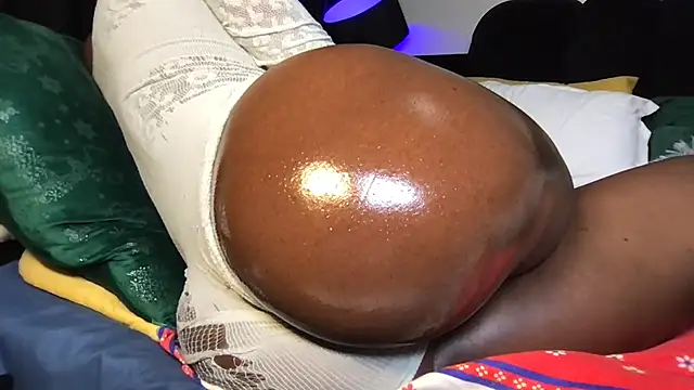choco_petite's Live Chat Room