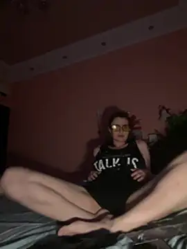 Flossy_Vettie Adlı Modelin Canlı Sohbet Odası