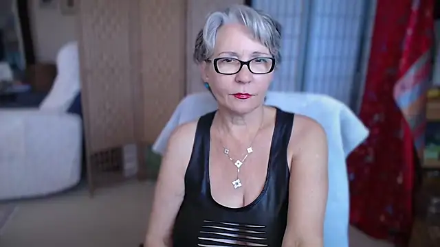 petradaniels – Kamerová šou