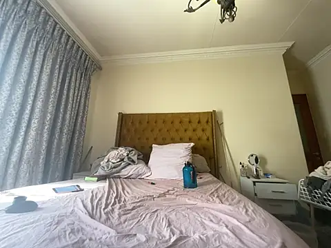 xXXSexyamazon Cameră chat live