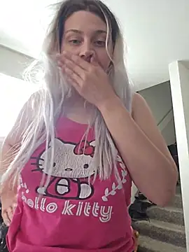 חדר צ'אט בשידור חי של ScarletCallings_420