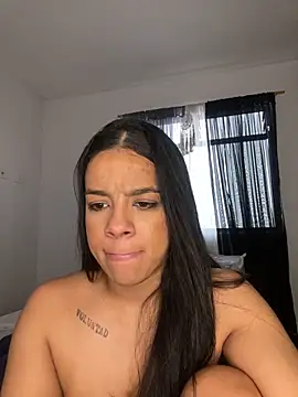 trianawhite Live chatroom