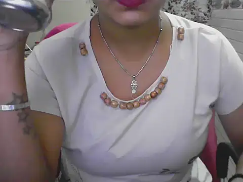 LovingPihu Live Chatraum