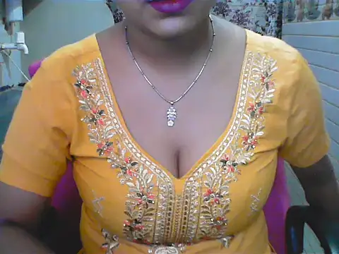 LovingPihu Live Chatraum