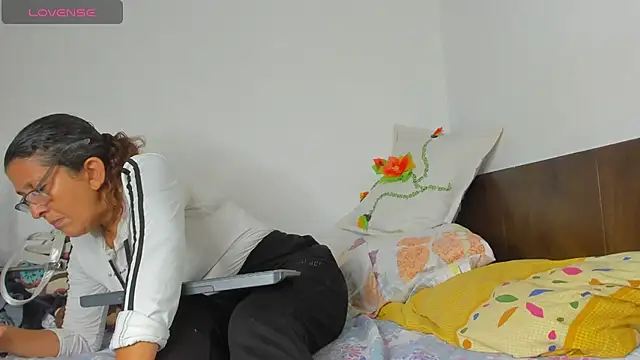 ห้องแชทสดของ Keyla_Milf