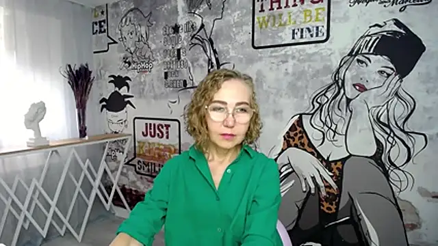 queen_a_n_i – live chatrum