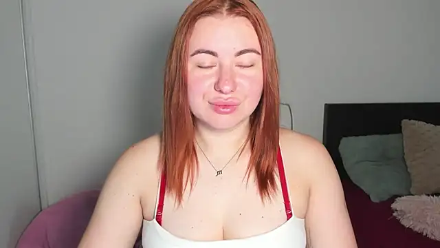 Živá chatovací místnost LAYLAxSTAR